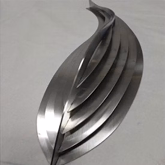 China Handgehaltene 3-in-1-Faserlaser-Schweiß-/Reinigungsmaschine in Pakistan Kosten